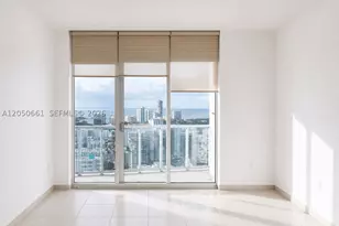 185 SW 7th, Miami, FL 33130 - Photo 16
