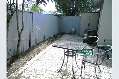 899 Crystal Lake #899, Deerfield Beach, FL 33064 - Photo 14