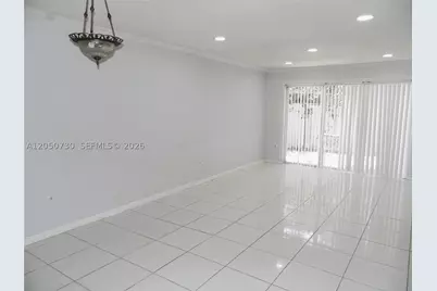 899 Crystal Lake #899, Deerfield Beach, FL 33064 - Photo 4