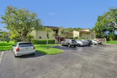 8798 Holly #101, Tamarac, FL 33321 - Photo 28