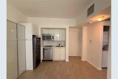 1611 Meridian #202, Miami Beach, FL 33139 - Photo 4