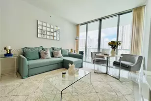 79 SW 12th, Miami, FL 33130 - Photo 2