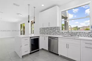4303 Diamond, Weston, FL 33331 - Photo 6
