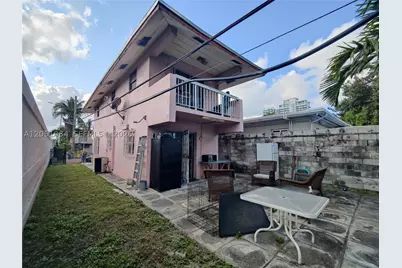 945 NW 19th, Miami, FL 33125 - Photo 4