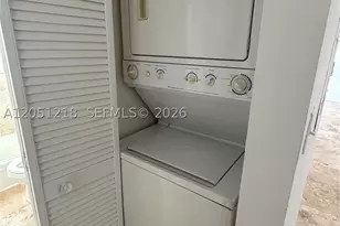 953 SW 10th, Miami, FL 33130 - Photo 6