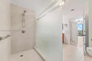 8390 SW 72nd, Miami, FL 33143 - Photo 16
