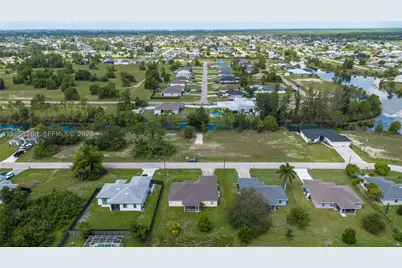 4129 NE 19th, Cape Coral, FL 33909 - Photo 48