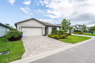 2940 Shortleaf #2940, Lauderdale Lakes, FL 33311 - Photo 1