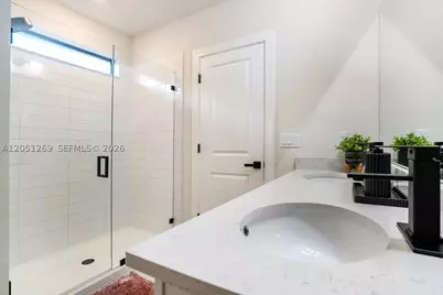 2940 Shortleaf #2940, Lauderdale Lakes, FL 33311 - Photo 12