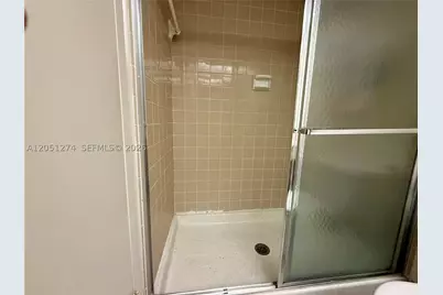 301 174th #1907, Sunny Isles Beach, FL 33160 - Photo 18
