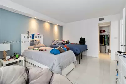 100 Bayview #2014, Sunny Isles Beach, FL 33160 - Photo 8