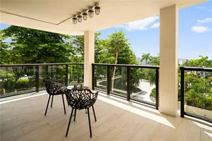 2575 S Bayshore, Coconut Grove, FL 33133 - Photo 10