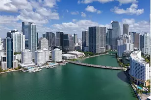 905 Brickell Bay, Miami, FL 33131 - Photo 2