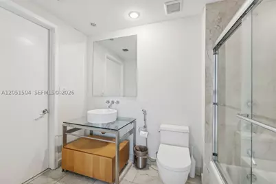 6000 Collins #306, Miami Beach, FL 33140 - Photo 16