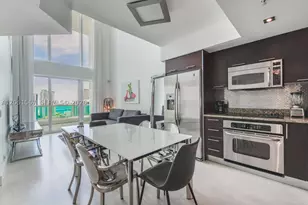 41 SE 5th, Miami, FL 33131 - Photo 4