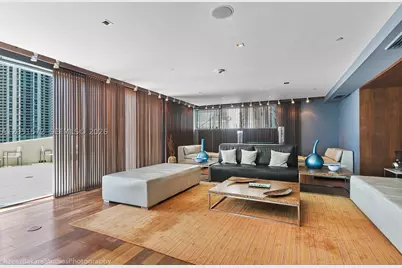 335 S Biscayne #1600, Miami, FL 33131 - Photo 32