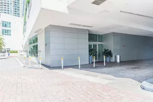 335 S Biscayne, Miami, FL 33131 - Photo 50