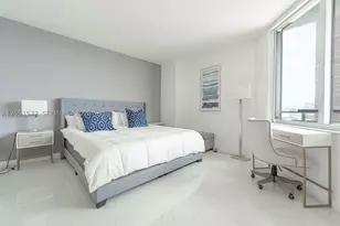335 S Biscayne, Miami, FL 33131 - Photo 10