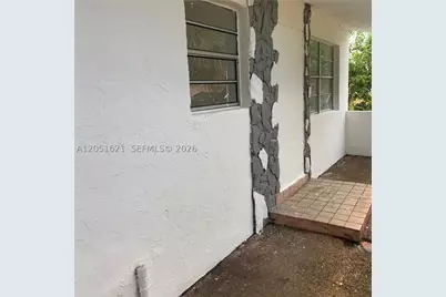 308 NW 9th, Hallandale Beach, FL 33009 - Photo 2