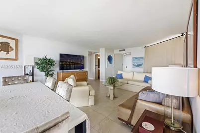 2000 Towerside #1911, Miami, FL 33138 - Photo 4