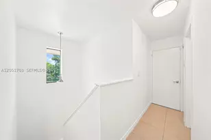 9674 Fontainebleau, Miami, FL 33172 - Photo 30