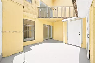9674 Fontainebleau, Miami, FL 33172 - Photo 28