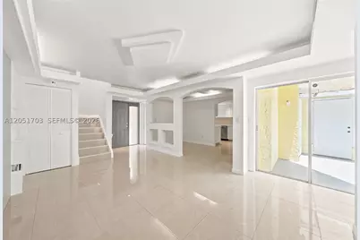 9674 Fontainebleau #28, Miami, FL 33172 - Photo 16