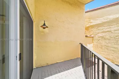 9674 Fontainebleau #28, Miami, FL 33172 - Photo 38