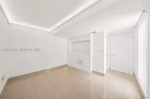 9674 Fontainebleau, Miami, FL 33172 - Photo 24