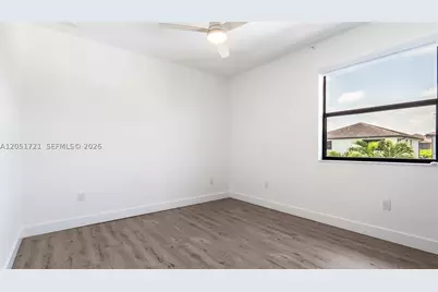 8900 NW 161st #N/A, Miami Lakes, FL 33018 - Photo 38