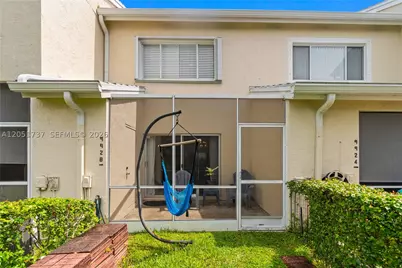9928 NW 57th, Coral Springs, FL 33076 - Photo 24