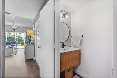 9928 NW 57th, Coral Springs, FL 33076 - Photo 8