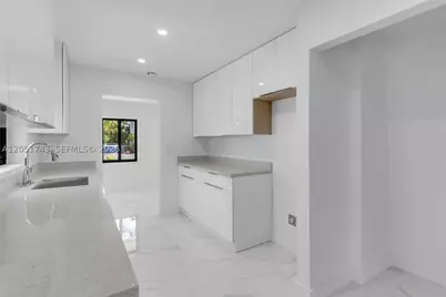 12846 SW 49th, Miami, FL 33175 - Photo 10