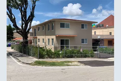 901 NW 22nd, Miami, FL 33125 - Photo 2