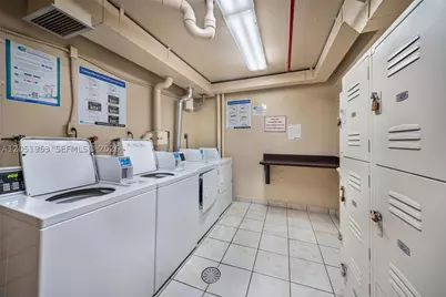 5701 Collins #1415, Miami Beach, FL 33140 - Photo 32