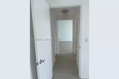 951 Brickell #2803, Miami, FL 33131 - Photo 8