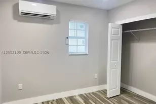 922 NW 2nd, Miami, FL 33128 - Photo 2
