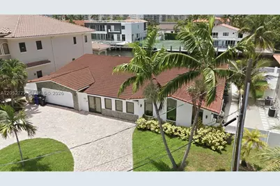 3321 NE 170th #3321, North Miami Beach, FL 33160 - Photo 2
