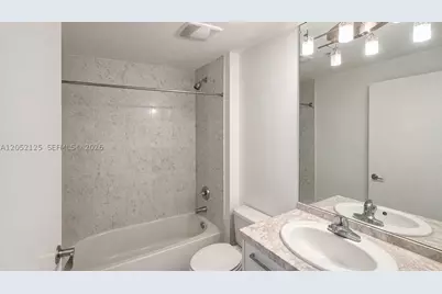 253 NE 2nd #802, Miami, FL 33132 - Photo 16