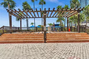 825 Brickell Bay, Miami, FL 33131 - Photo 20