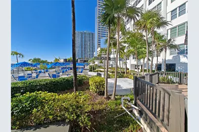 825 Brickell Bay #350, Miami, FL 33131 - Photo 16