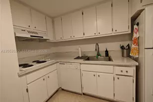825 Brickell Bay, Miami, FL 33131 - Photo 58