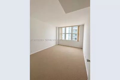 4747 Collins #708, Miami Beach, FL 33140 - Photo 2