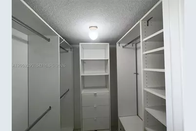 6700 Cypress #111, Plantation, FL 33317 - Photo 10