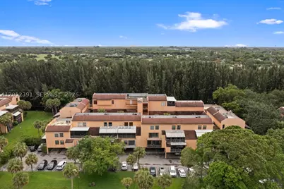 430 Commodore #310, Plantation, FL 33325 - Photo 32