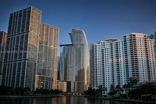 300 Biscayne Blvd, Miami, FL 33131 - Photo 1