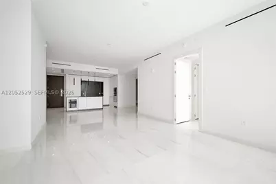 300 Biscayne Boulevard #1705W, Miami, FL 33131 - Photo 12
