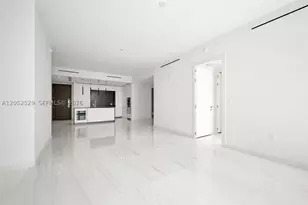 300 Biscayne Blvd, Miami, FL 33131 - Photo 12