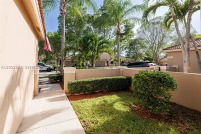 1879 Andromeda, Weston, FL 33327 - Photo 32