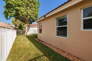 1879 Andromeda, Weston, FL 33327 - Photo 28